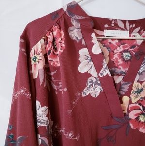 Entro Floral Top